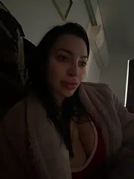 Mia Splash online show from February 6, 2026, 10:29 am