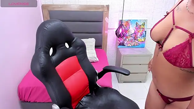 MEGANZARICK online show from September 16, 2025, 12:28 pm