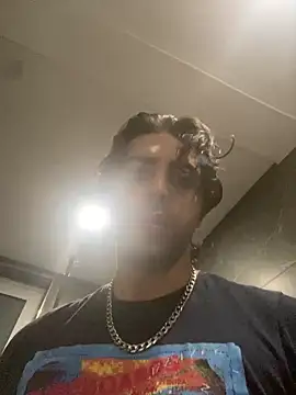 mikekmi21 online show from February 22, 2025, 10:52 pm