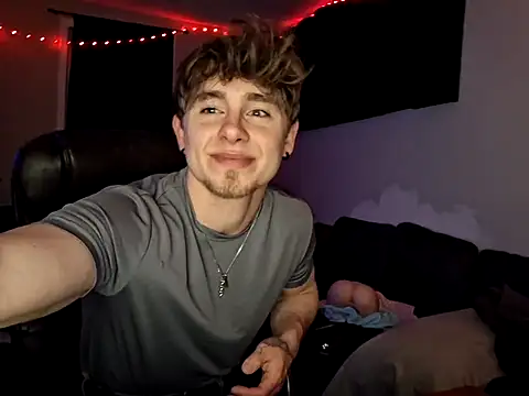 JCstrings online show from March 16, 2025, 7:59 am