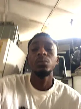 justyou2025 online show from March 13, 2025, 11:41 am