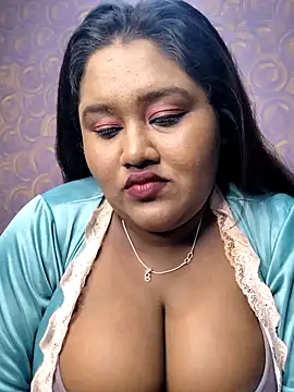 Snapshot of horny_diana chatting on May 31, 2026, 5:20 pm horny diana online show from May 31, 2026, 5:20 pm