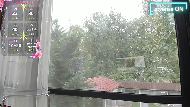 Bella Posh online show from September 17, 2025, 5:42 am