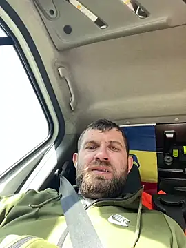 Snapshot of daniel21p chatting on February 28, 2025, 12:09 pm daniel21p online show from February 28, 2025, 12:09 pm