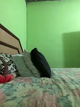 BttmGuy01 online show from February 6, 2026, 10:02 pm