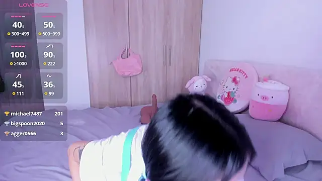 Snapshot of MiaWilsson_ chatting on March 3, 2025, 10:20 pm MiaWilsson online show from March 3, 2025, 10:20 pm