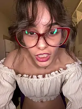 Mazzekyn online show from March 17, 2025, 9:23 pm