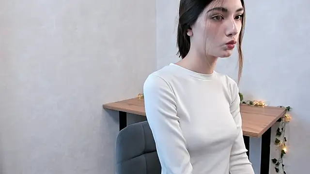 Snapshot of FloraEves chatting on March 1, 2025, 4:15 am FloraEves online show from March 1, 2025, 4:15 am