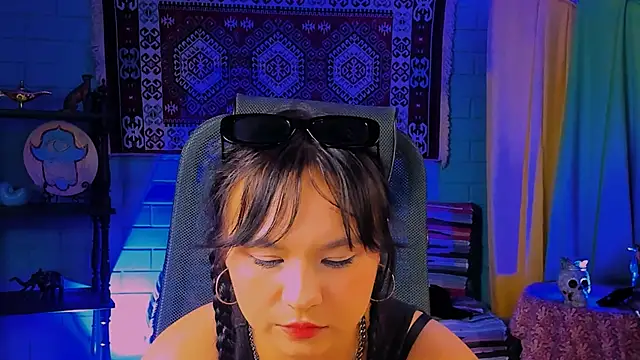 Snapshot of HanaWise chatting on March 16, 2025, 6:34 pm HanaWise online show from March 16, 2025, 6:34 pm