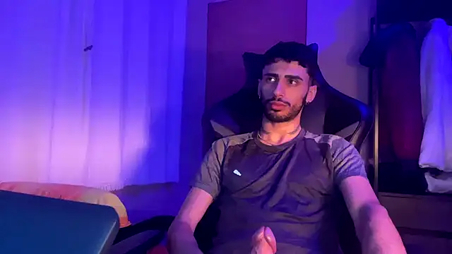 Snapshot of iendriw chatting on September 15, 2025, 6:13 am iendriw online show from September 15, 2025, 6:13 am