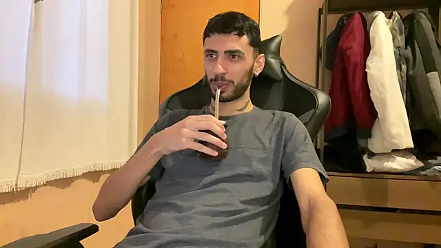 Snapshot of iendriw chatting on September 19, 2025, 9:26 pm iendriw online show from September 19, 2025, 9:26 pm