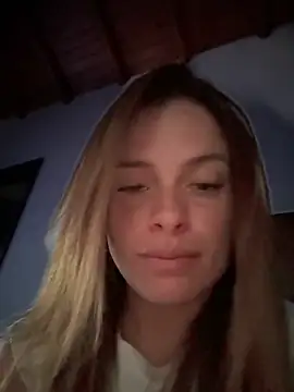 gynna kimera online show from October 8, 2025, 3:09 pm