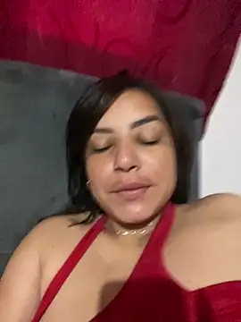 Sara chanel92 online show from October 25, 2025, 12:23 pm