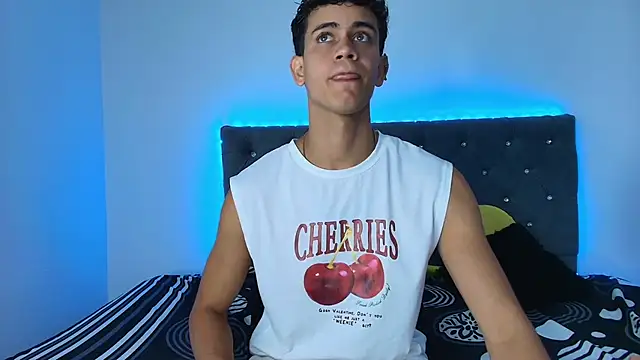 Maximiliano  Fire online show from September 15, 2025, 7:03 pm