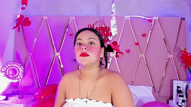 Snapshot of Emily_Black1 chatting on February 20, 2026, 1:46 am Emily Black1 online show from February 20, 2026, 1:46 am