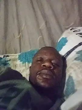 Snapshot of Bobbymotseki chatting on August 3, 2026, 8:12 pm Bobbymotseki online show from August 3, 2026, 8:12 pm