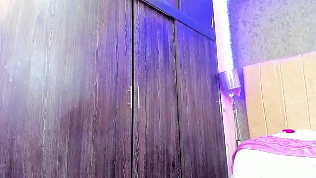 ava-am online show from January 14, 2026, 1:22 am