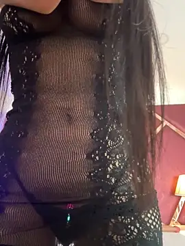 Snapshot of DanielaMedinaa chatting on February 2, 2026, 9:57 pm DanielaMedinaa online show from February 2, 2026, 9:57 pm