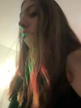 Dirty-Bunnyyy online show from May 10, 2026, 3:01 am