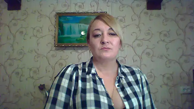 Snapshot of ArielXLoveresss chatting on March 11, 2025, 7:58 am ArielXLoveresss online show from March 11, 2025, 7:58 am