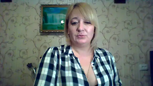 Snapshot of ArielXLoveresss chatting on March 11, 2025, 9:59 pm ArielXLoveresss online show from March 11, 2025, 9:59 pm