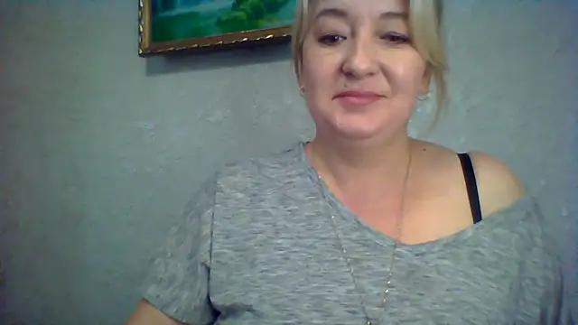 Snapshot of ArielXLoveresss chatting on October 14, 2025, 7:31 am ArielXLoveresss online show from October 14, 2025, 7:31 am