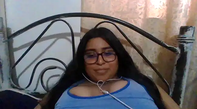 virginbrunette99 online show from February 24, 2025, 9:20 pm