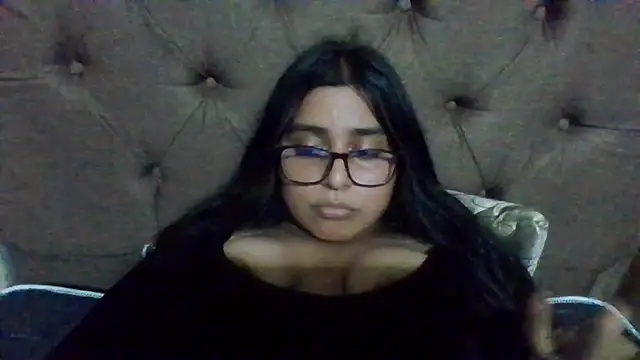 virginbrunette99 online show from March 15, 2025, 2:35 am