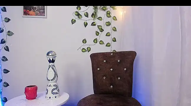 Snapshot of LOGAN_DRAKE chatting on March 7, 2025, 3:19 am LOGAN DRAKE online show from March 7, 2025, 3:19 am