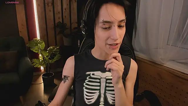 Snapshot of lisbatsyy chatting on March 4, 2025, 5:03 pm lisbatsyy online show from March 4, 2025, 5:03 pm