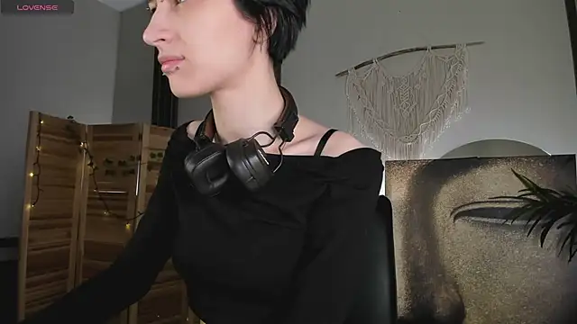 Snapshot of lisbatsyy chatting on March 12, 2025, 1:40 pm lisbatsyy online show from March 12, 2025, 1:40 pm