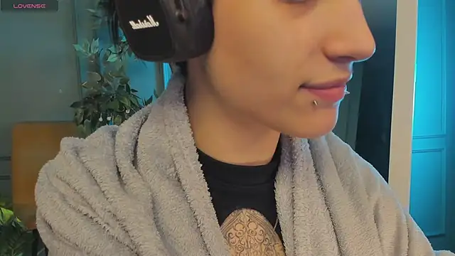 Snapshot of lisbatsyy chatting on March 15, 2025, 7:48 pm lisbatsyy online show from March 15, 2025, 7:48 pm