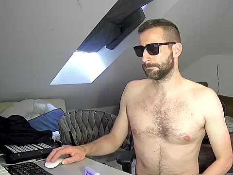 Snapshot of gryzoon chatting on September 10, 2025, 6:02 am gryzoon online show from September 10, 2025, 6:02 am