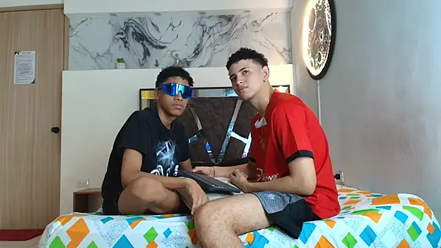 KING OFF BOYS online show from October 6, 2025, 1:19 pm