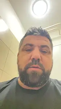 Snapshot of Alexander18edd chatting on December 3, 2025, 12:14 pm Alexander18edd online show from December 3, 2025, 12:14 pm