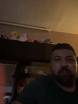 Snapshot of Alexander18edd chatting on February 17, 2026, 7:42 pm Alexander18edd online show from February 17, 2026, 7:42 pm