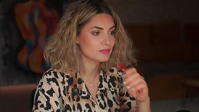  Allie  online show from December 15, 2025, 11:03 am