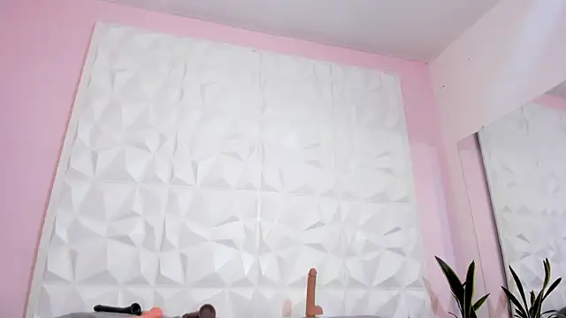 Valeriagomez  online show from March 14, 2025, 5:35 pm