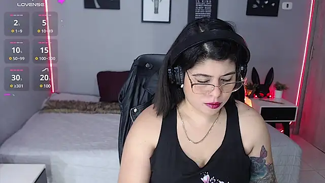 Veronika metal online show from March 2, 2025, 2:51 am