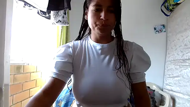 Escarcha-blue online show from February 28, 2026, 3:35 pm