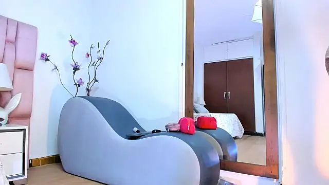 kamii arias online show from March 21, 2026, 12:21 pm