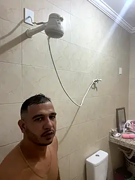 Snapshot of Lindp190194 chatting on December 4, 2025, 9:34 pm Lindp190194 online show from December 4, 2025, 9:34 pm