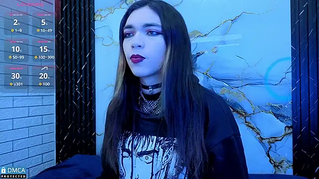 Snapshot of MaeveKuro chatting on March 4, 2026, 3:01 am MaeveKuro online show from March 4, 2026, 3:01 am