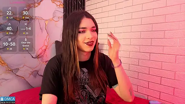 Snapshot of MaeveKuro chatting on March 29, 2026, 4:01 am MaeveKuro online show from March 29, 2026, 4:01 am