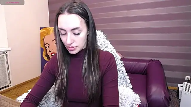 JenniferStone online show from February 23, 2026, 8:22 am