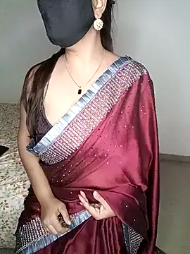 Snapshot of neha_rohan12 chatting on March 15, 2025, 6:54 pm neha rohan12 online show from March 15, 2025, 6:54 pm