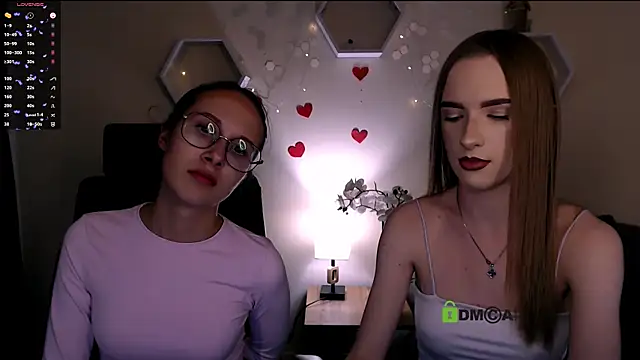 doll vey online show from October 4, 2025, 10:52 pm