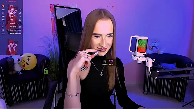 doll vey online show from October 16, 2025, 7:26 pm