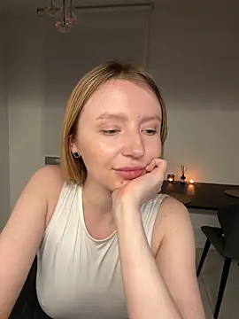 Snapshot of EvaBrooklyn chatting on March 2, 2025, 5:36 pm EvaBrooklyn online show from March 2, 2025, 5:36 pm