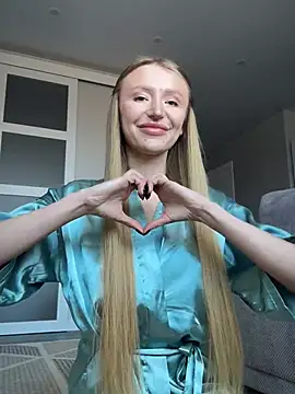 Snapshot of EvaBrooklyn chatting on March 21, 2026, 10:31 am EvaBrooklyn online show from March 21, 2026, 10:31 am